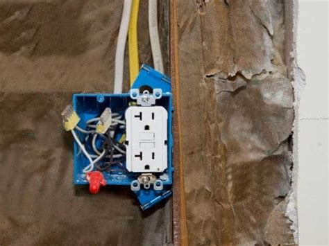 junction boxes for dry spaces